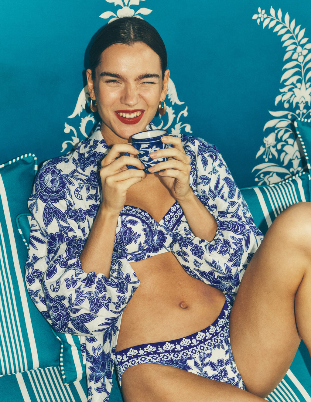 Porto Bikini Bottoms-Blue, Elaborate terrace